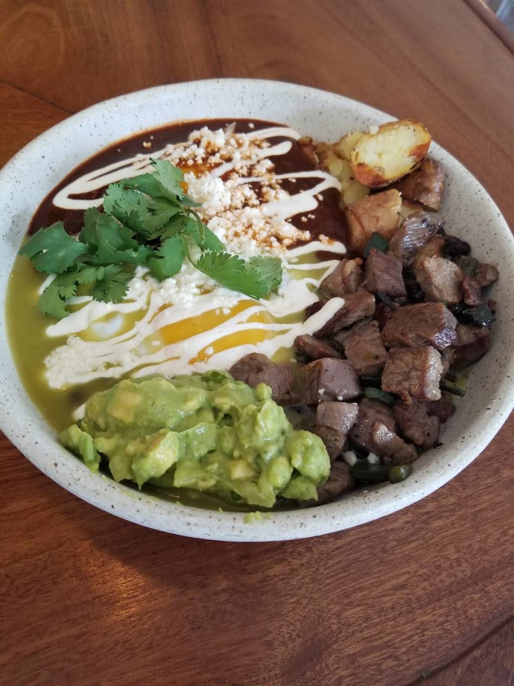 Casa Pública | restaurant | 594 Union Ave, Brooklyn, NY 11211, USA | 7183883555 OR +1 718-388-3555