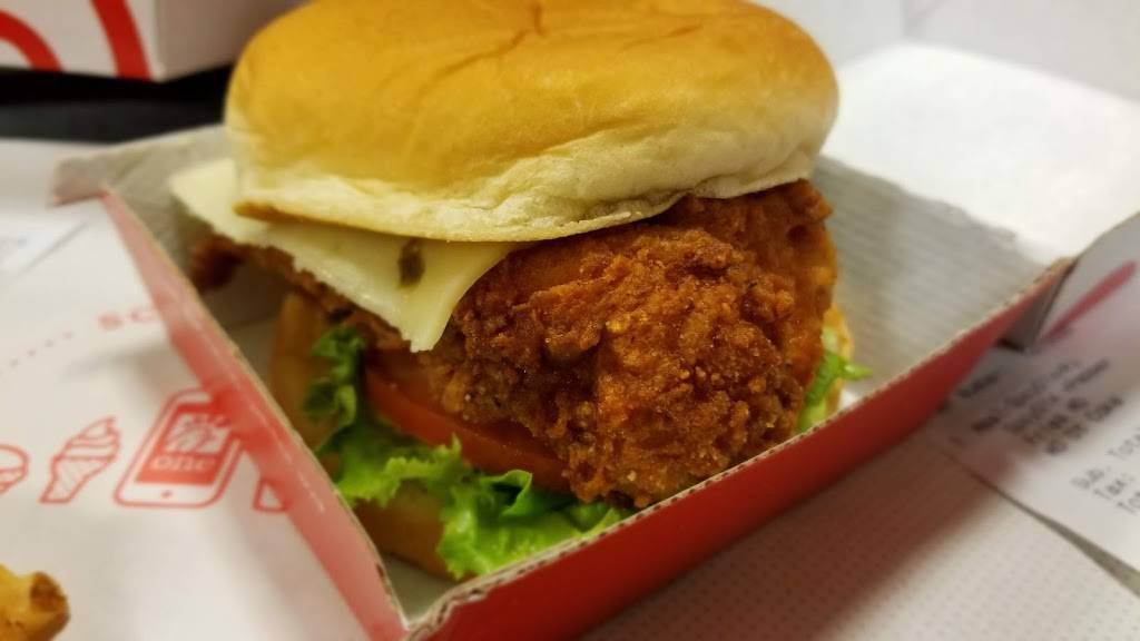 Chick-fil-A | restaurant | 2885 Canyon Springs Pkwy, Riverside, CA 92507, USA | 9516566503 OR +1 951-656-6503