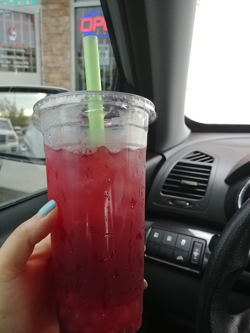 Bowls & Rolls | restaurant | 3734 N Grimes St E, Hobbs, NM 88240, USA | 5752005333 OR +1 575-200-5333