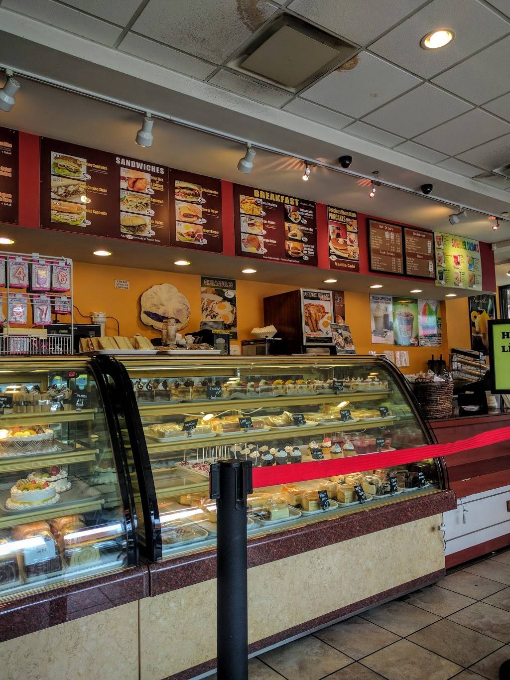 Vanilla Cafe Pastry Garden | restaurant | 8701 Roosevelt Ave, Flushing, NY 11372, USA | 7185070807 OR +1 718-507-0807