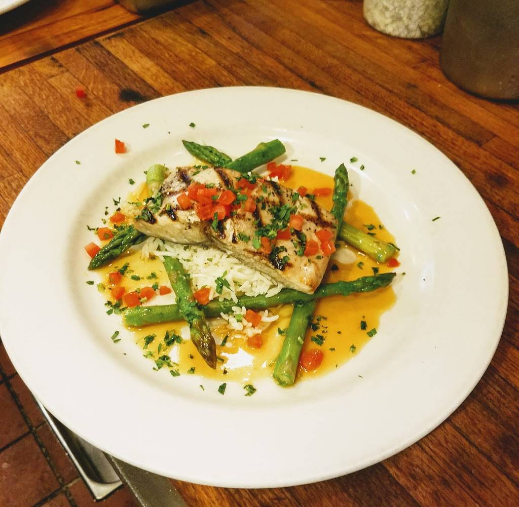 Barneys Restaurant | restaurant | 315 Buckram Rd, Locust Valley, NY 11560, USA | 5166716300 OR +1 516-671-6300