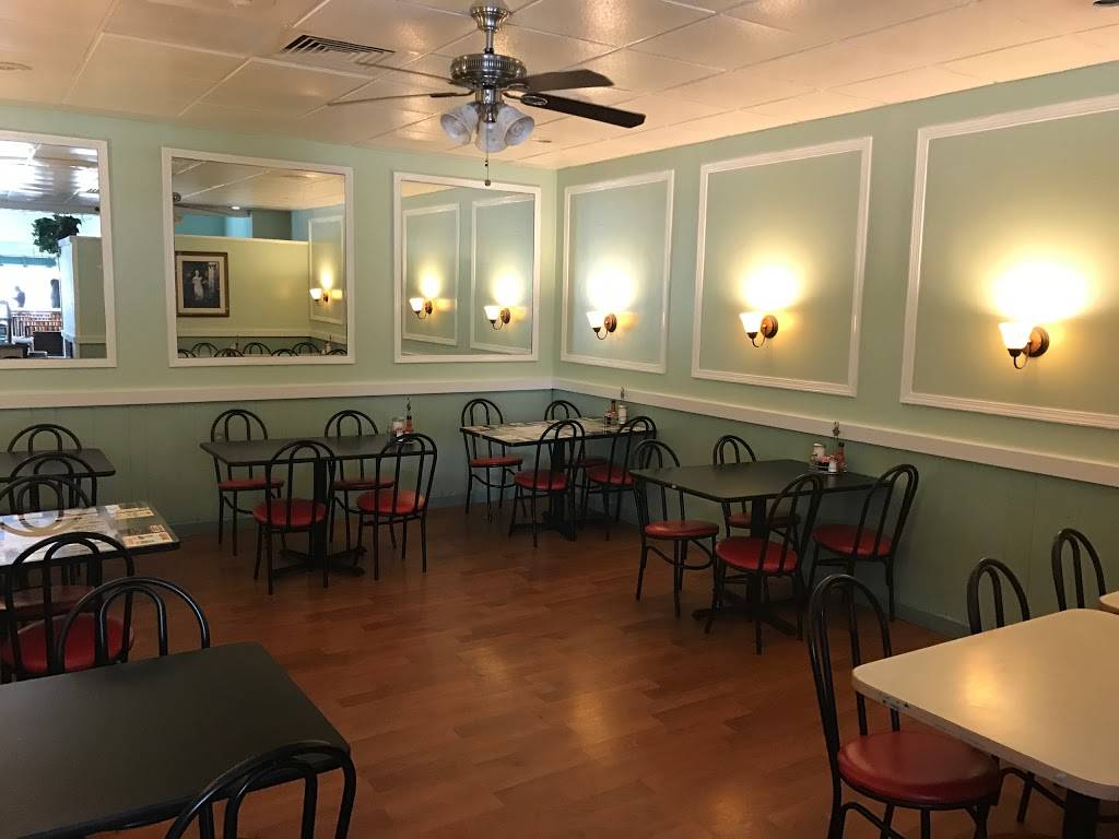 Mama Maria Family Restaurant | restaurant | 500 W Aurora Rd suite 205, Northfield, OH 44067, USA | 3307484231 OR +1 330-748-4231