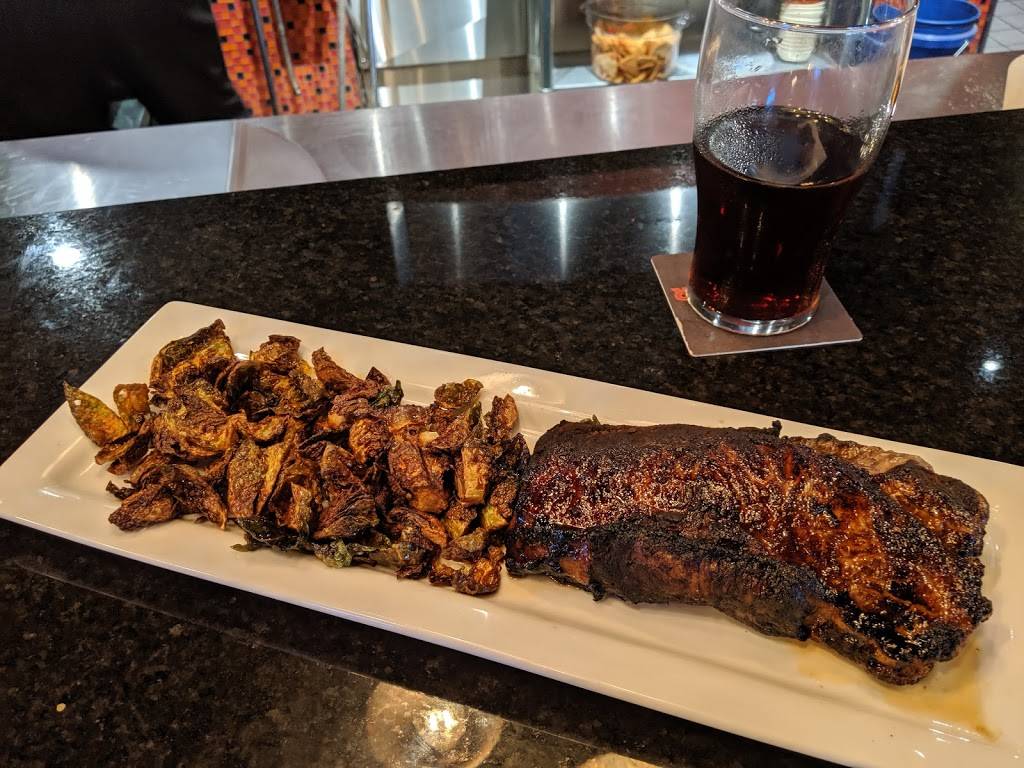 Coal Haus 337 | restaurant | 337 N Roosevelt Ave, Burlington, IA 52601, USA | 3197540064 OR +1 319-754-0064