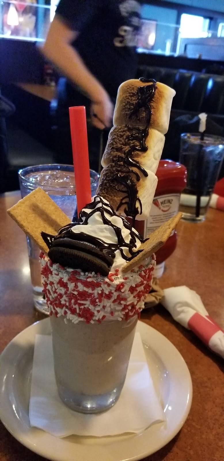 TGI Fridays | restaurant | 23 Crystal Run Crossing, Middletown, NY 10941, USA | 8456929070 OR +1 845-692-9070