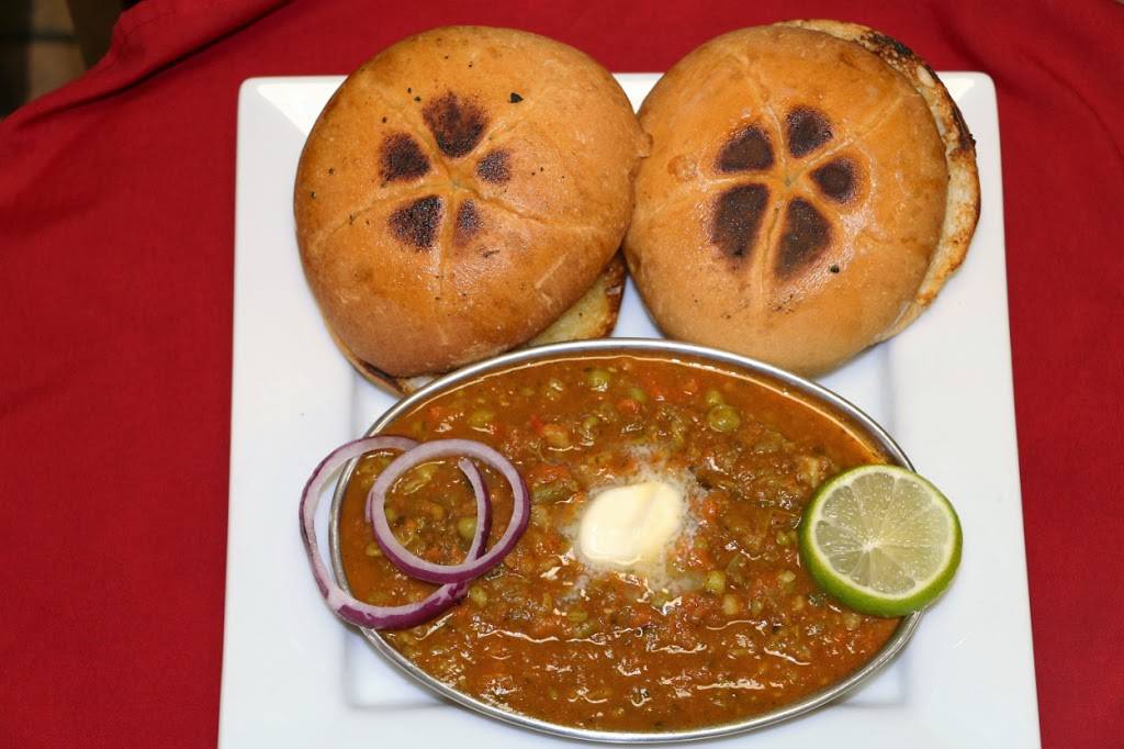 Roopas kitchen | restaurant | 1710 Canyon Creek Dr B-C, Temple, TX 76502, USA | 2542395505 OR +1 254-239-5505