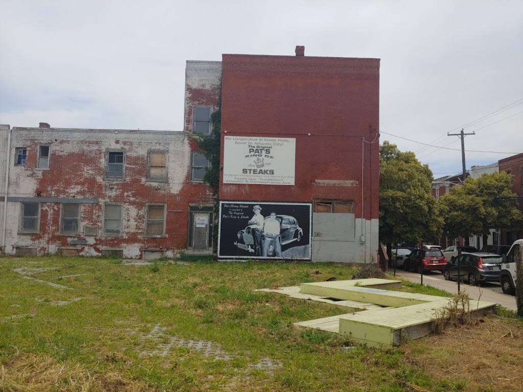 Pats King of Steaks | restaurant | 1237 E Passyunk Ave, Philadelphia, PA 19147, USA | 2154681546 OR +1 215-468-1546