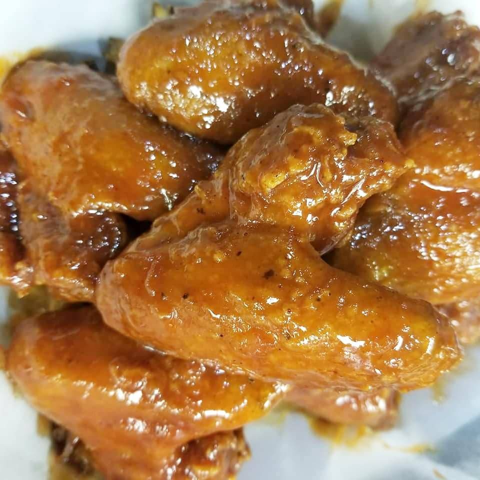 Surfs Up | restaurant | 6427 W North Ave, Oak Park, IL 60302, USA | 7086135585 OR +1 708-613-5585