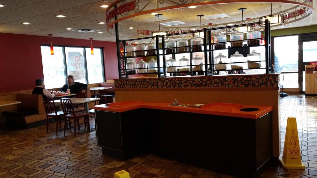 Popeyes Louisiana Kitchen | restaurant | 541 Lake Ave, Rochester, NY 14613, USA | 5853194879 OR +1 585-319-4879