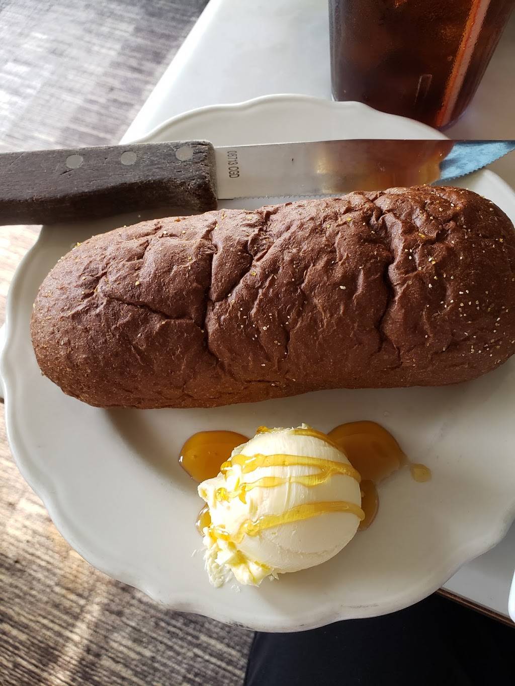 THE CART BARN GRILL | restaurant | 625 Jefferson St, LaGrange, GA 30240, USA | 7068843362 OR +1 706-884-3362