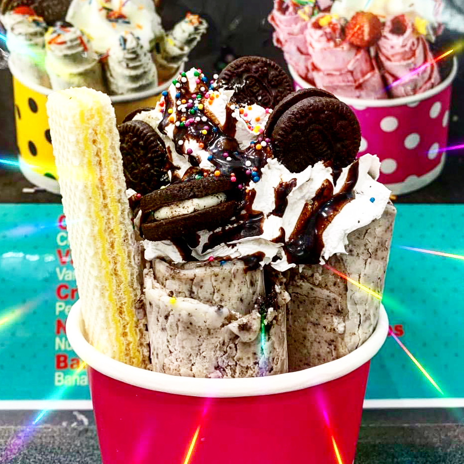 Mega Dog’s H | restaurant | PlazAmericas Mall, 7500 Bellaire Blvd F04, Houston, TX 77036, USA | 8324235842 OR +1 832-423-5842