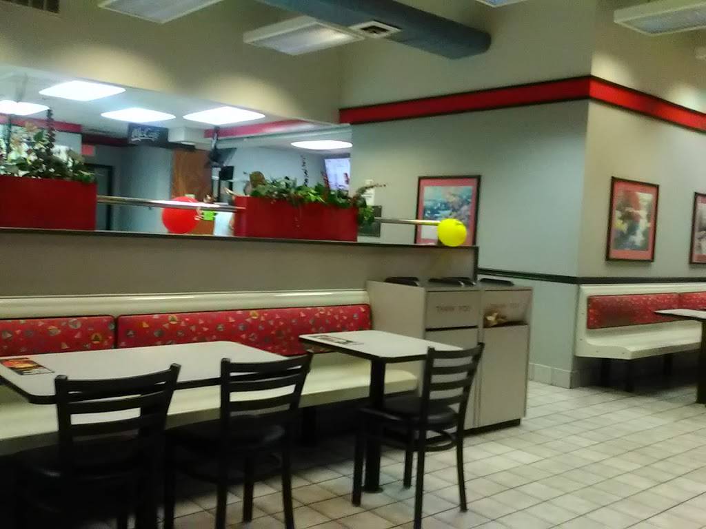 McDonalds | cafe | 3703 S Division St, Blytheville, AR 72315, USA | 8707761307 OR +1 870-776-1307
