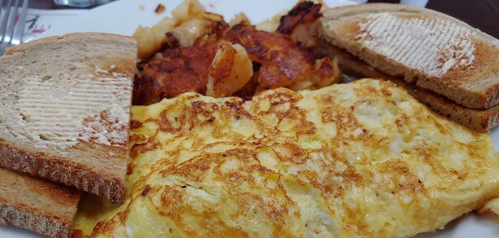 The Cheshire Place | restaurant | 532 W Main St, Cheshire, CT 06410, USA | 2034398140 OR +1 203-439-8140