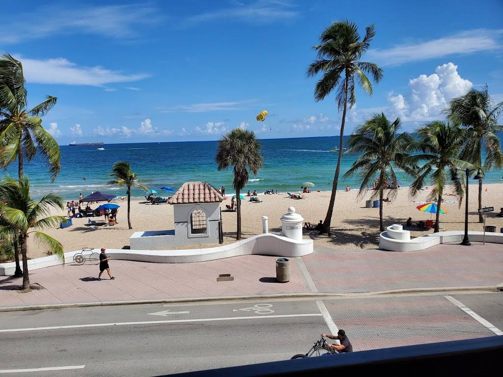 Taco Bell Cantina - Ft Lauderdale Beach | restaurant | 17 S Fort Lauderdale Beach Blvd, Fort Lauderdale, FL 33316, USA | 7542254195 OR +1 754-225-4195