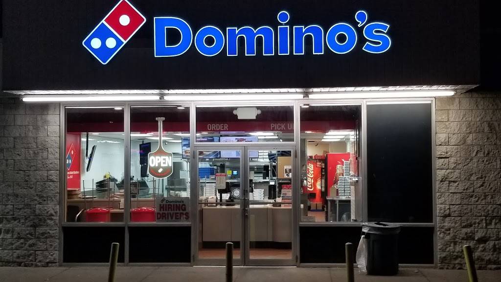 Dominos Pizza | meal delivery | 3346 Glenmore Ave, Cincinnati, OH 45211, USA | 5136618588 OR +1 513-661-8588
