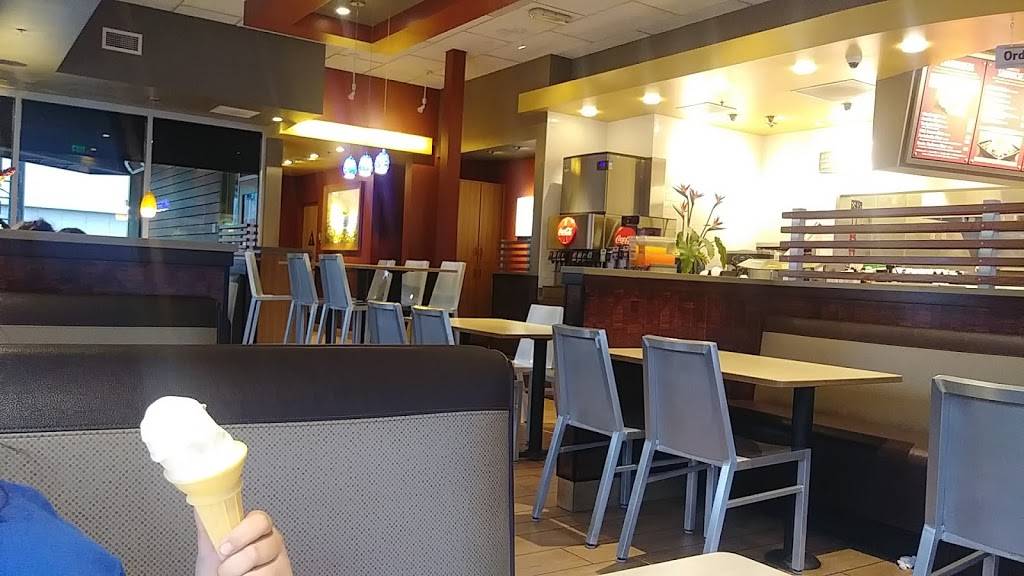 The Habit Burger Grill | restaurant | 1111 El Camino Real, Redwood City, CA 94063, USA | 6505681625 OR +1 650-568-1625