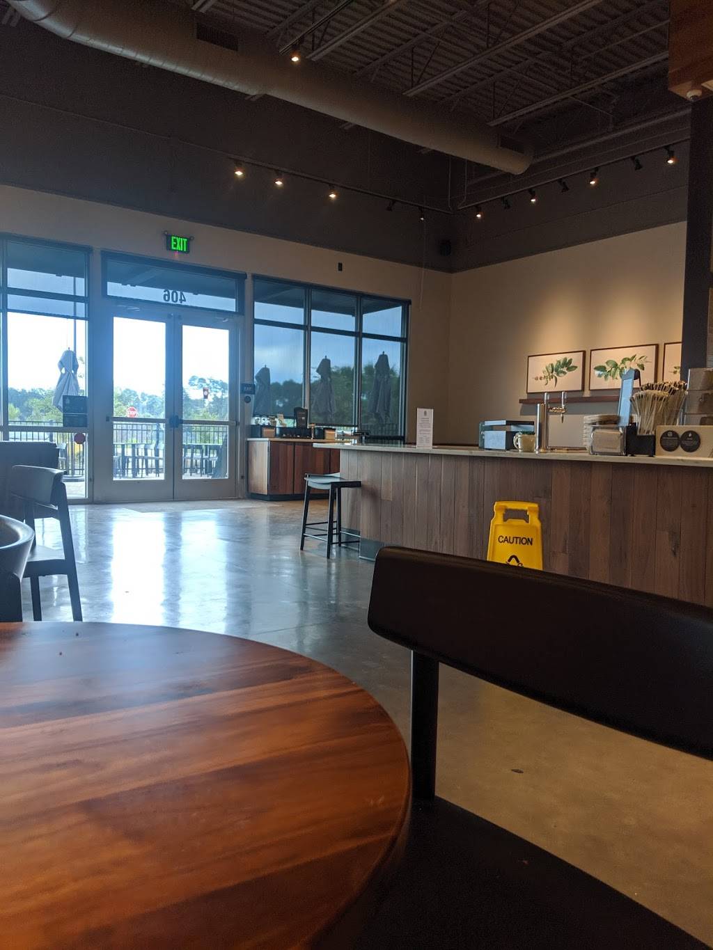 Starbucks | cafe | 7051 Collins Rd #406, Jacksonville, FL 32244, USA | 9045738252 OR +1 904-573-8252