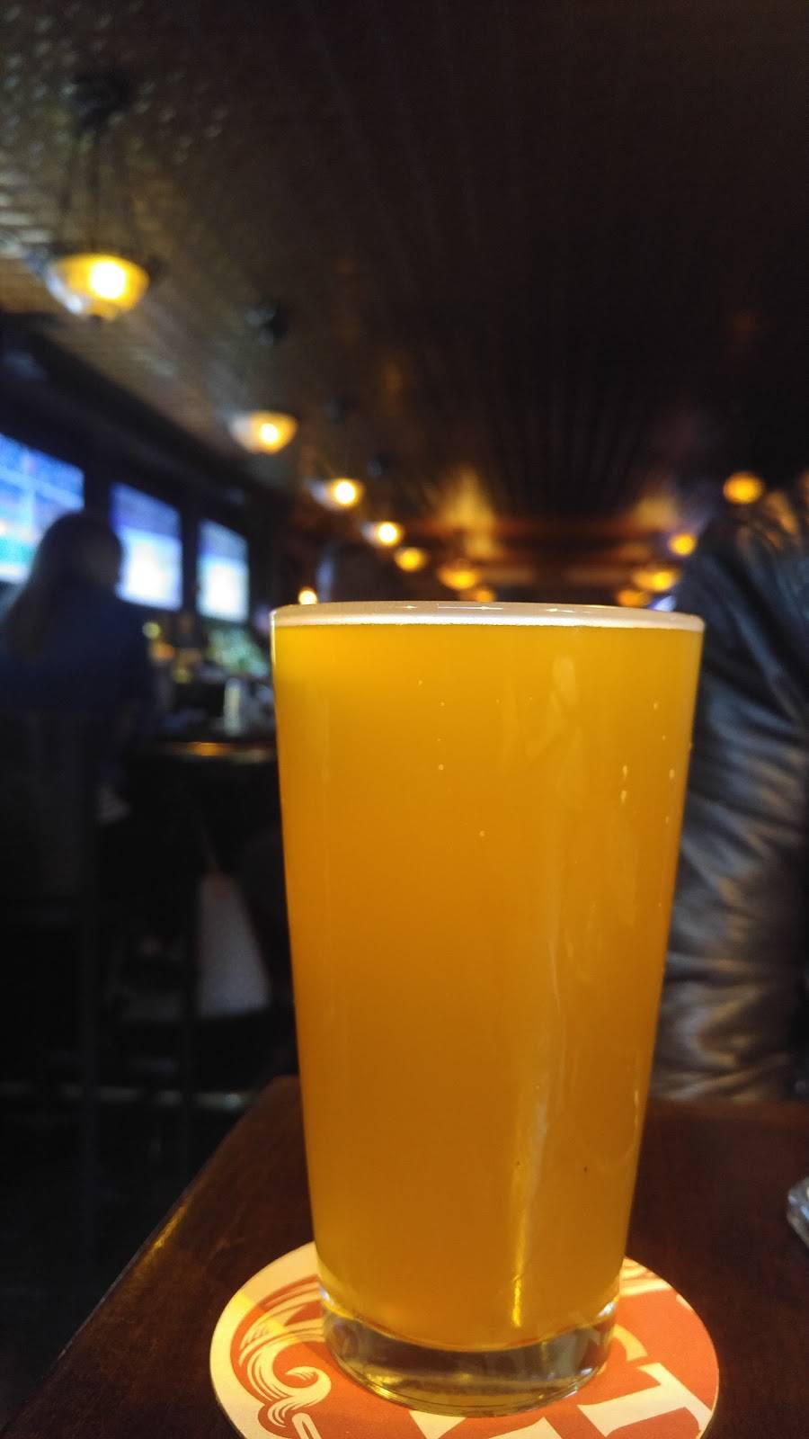 Jakes Saloon | restaurant | 206 W 23rd St, New York, NY 10011, USA | 2123373100 OR +1 212-337-3100