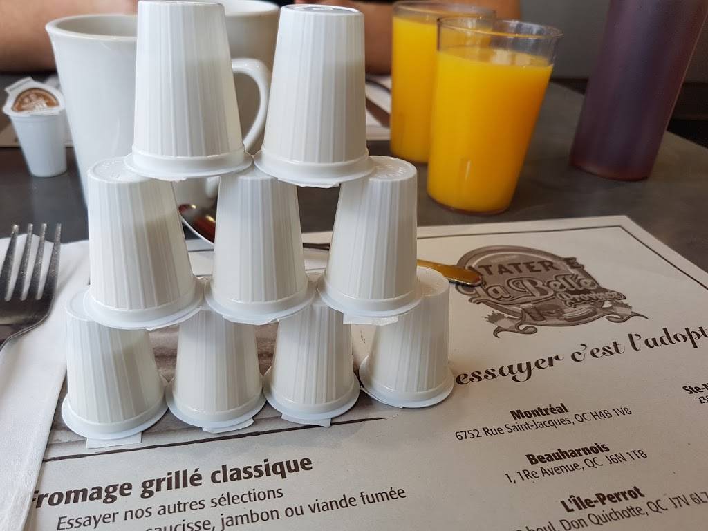 Pataterie La Belle Province | restaurant | 62 Boulevard Ste Anne, Sainte-Anne-des-Plaines, QC J0N 1H0, Canada | 4508387222 OR +1 450-838-7222