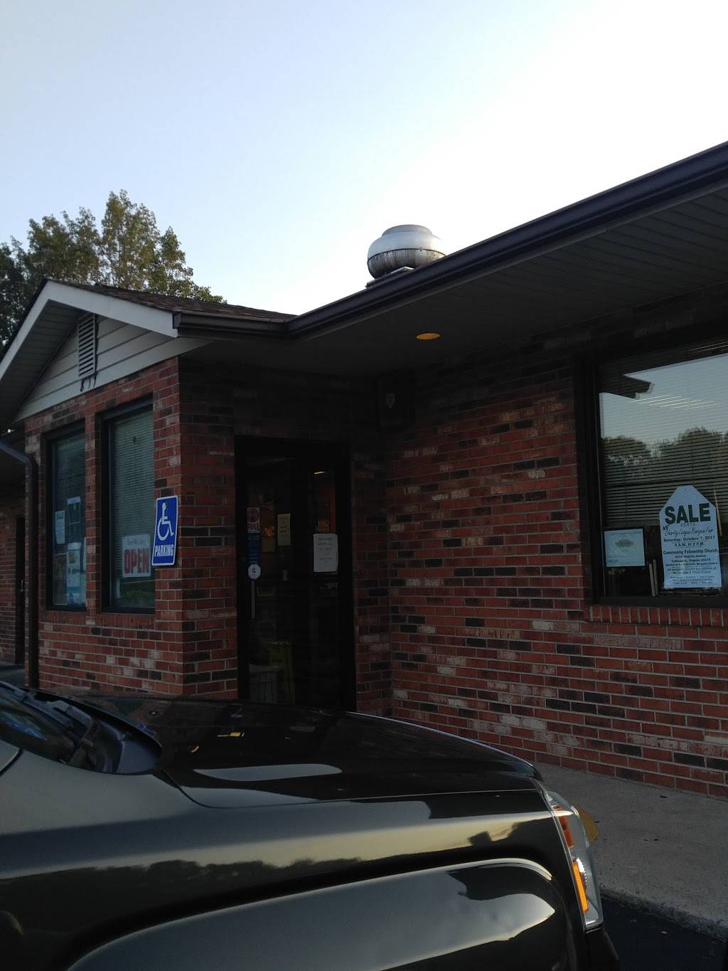 Dixie Pig Barbecue | restaurant | 817 Memorial Blvd N, Martinsville, VA 24112, USA | 2766329082 OR +1 276-632-9082