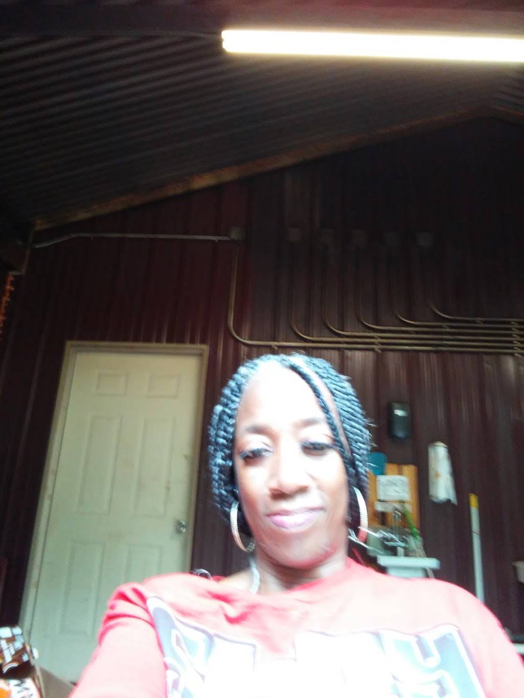 Ray & Wade East Texas BBQ | restaurant | 610 South Georgia Street, PO 171, Troup, TX 75789, USA | 9038422141 OR +1 903-842-2141