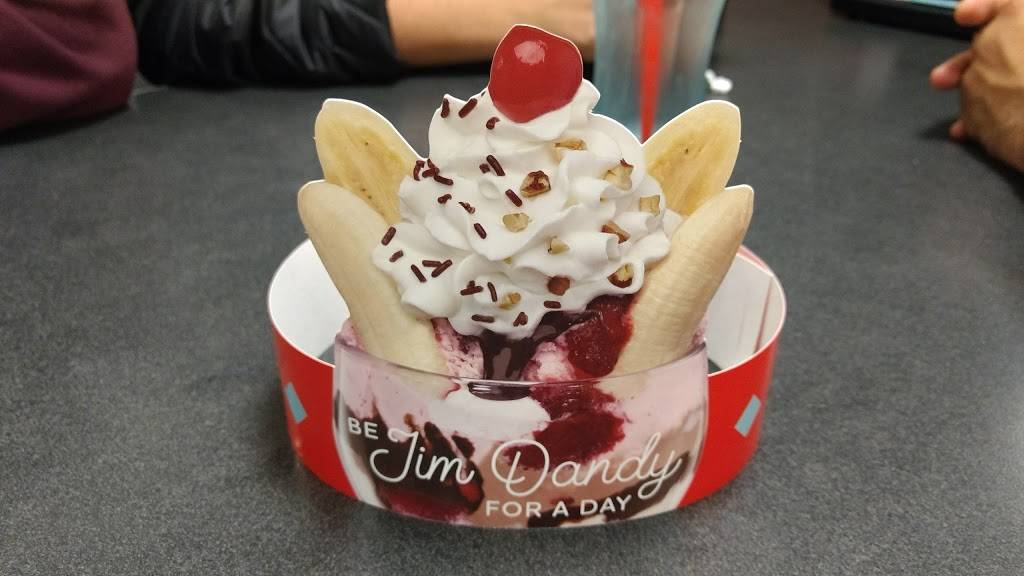 Friendlys | restaurant | 240 Buckland St, Manchester, CT 06040, USA | 8606447790 OR +1 860-644-7790