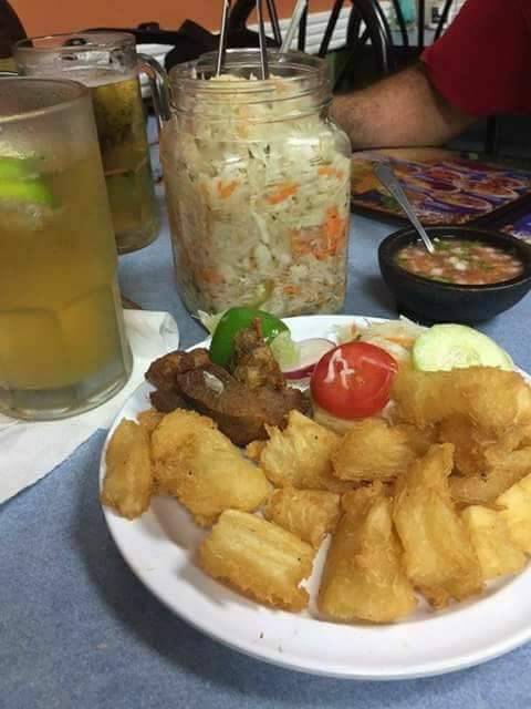 Pupuseria " EL PASO ALEGRÉ " | restaurant | 6841 Lennox Ave, Van Nuys, CA 91405, USA | 8187708900 OR +1 818-770-8900