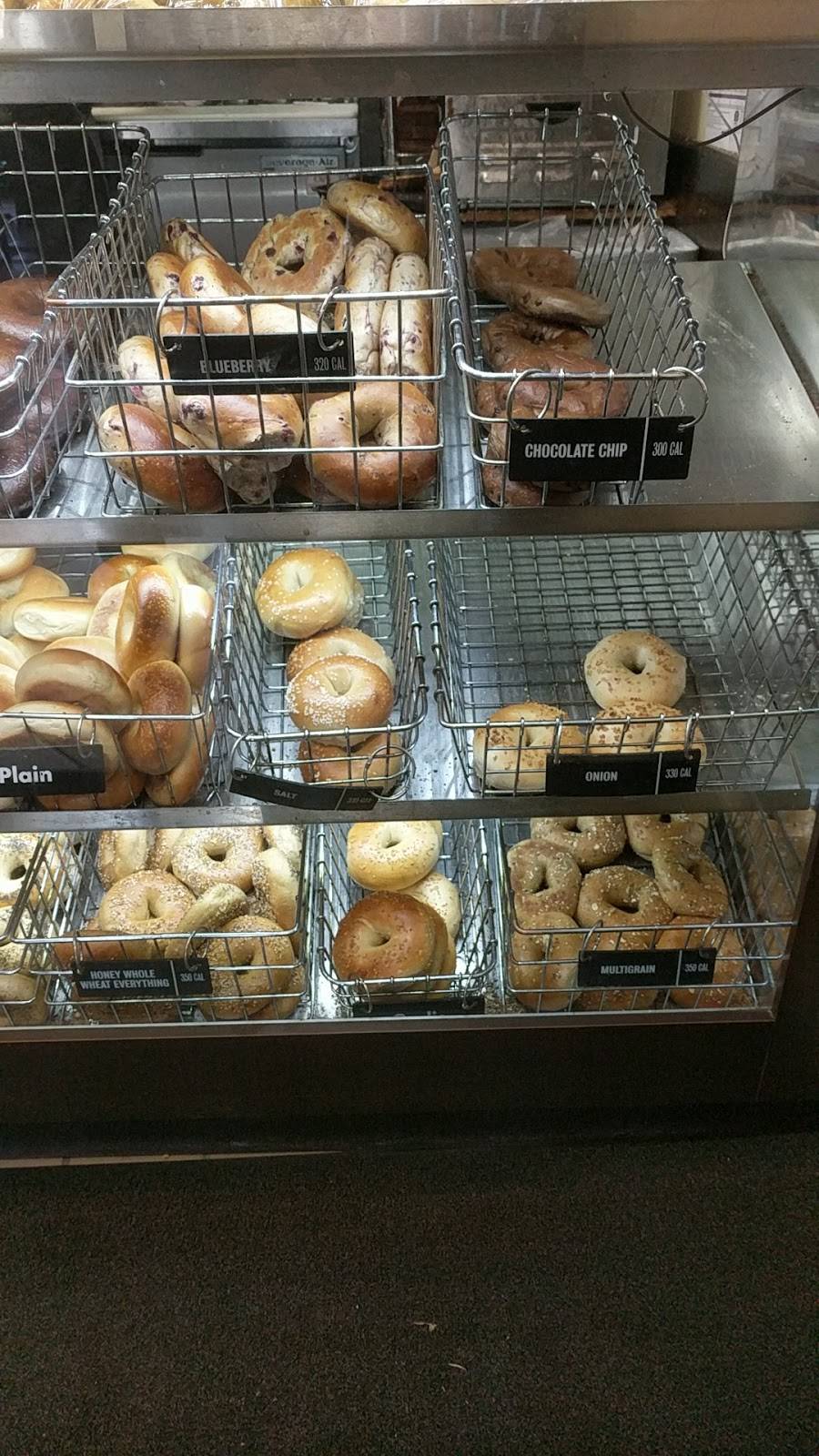 Manhattan Bagel | bakery | 310 Maple Ave W, Vienna, VA 22180, USA | 7039388100 OR +1 703-938-8100