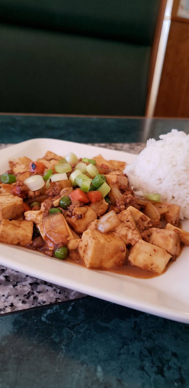 Jin’s Chinese Restaurant | restaurant | 180 NW 1st St, Dundee, OR 97115, USA | 5035546898 OR +1 503-554-6898