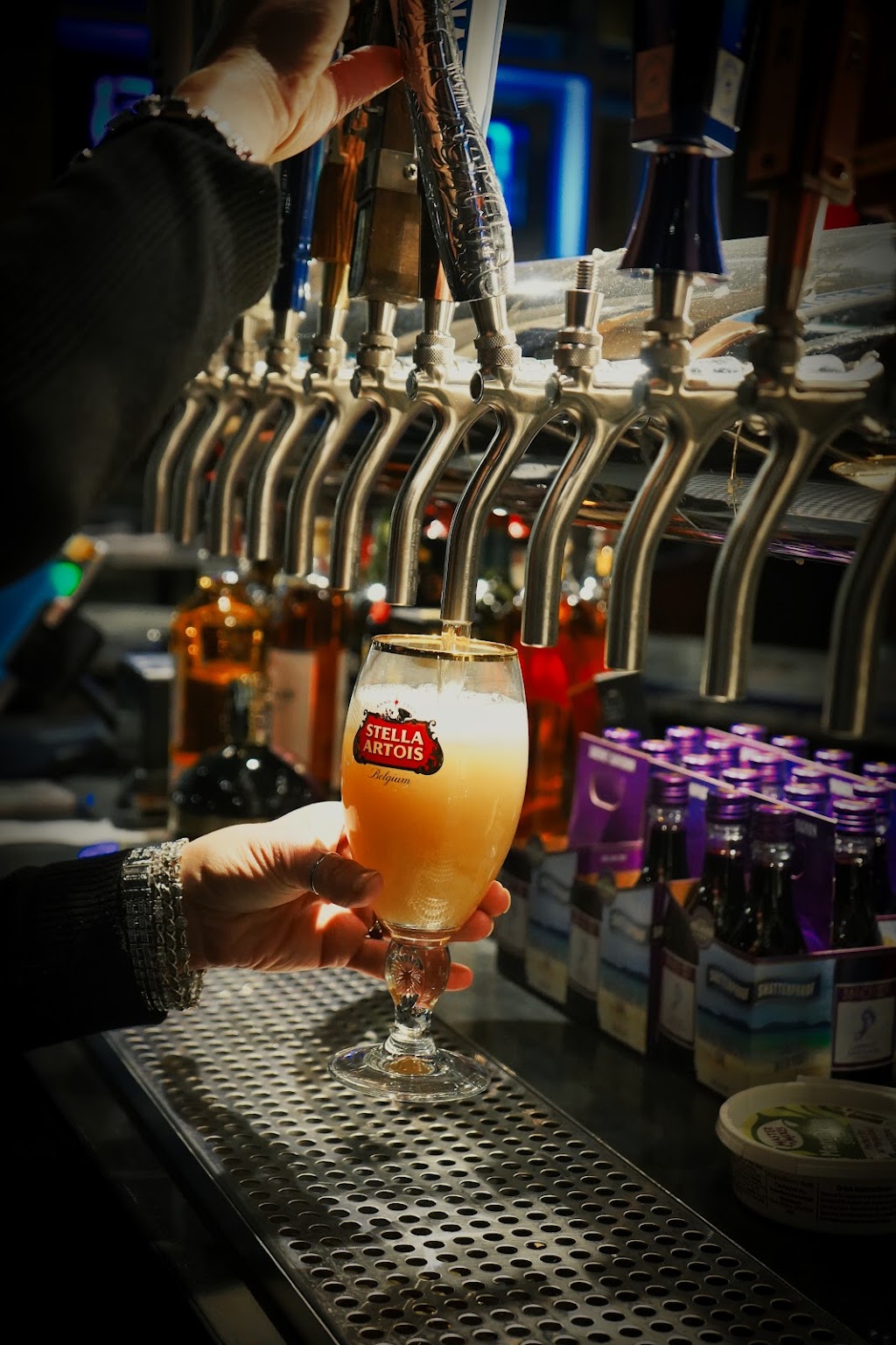 Albany Stadium Restaurant & Bar | restaurant | 51 S Pearl St, Albany, NY 12207, USA | 5188134003 OR +1 518-813-4003