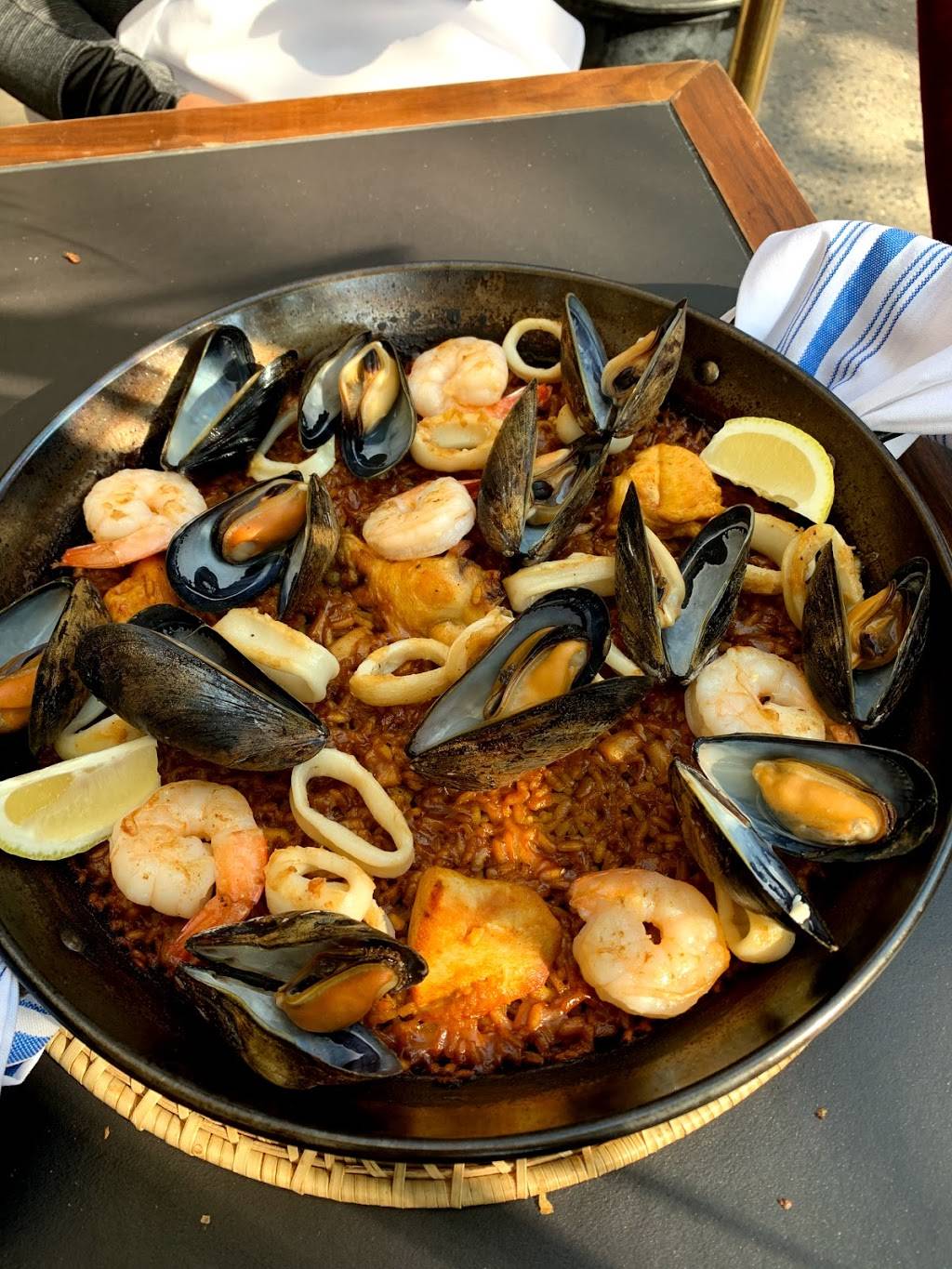 La Nacional | restaurant | 239 W 14th St, New York, NY 10011, USA | 9173882888 OR +1 917-388-2888