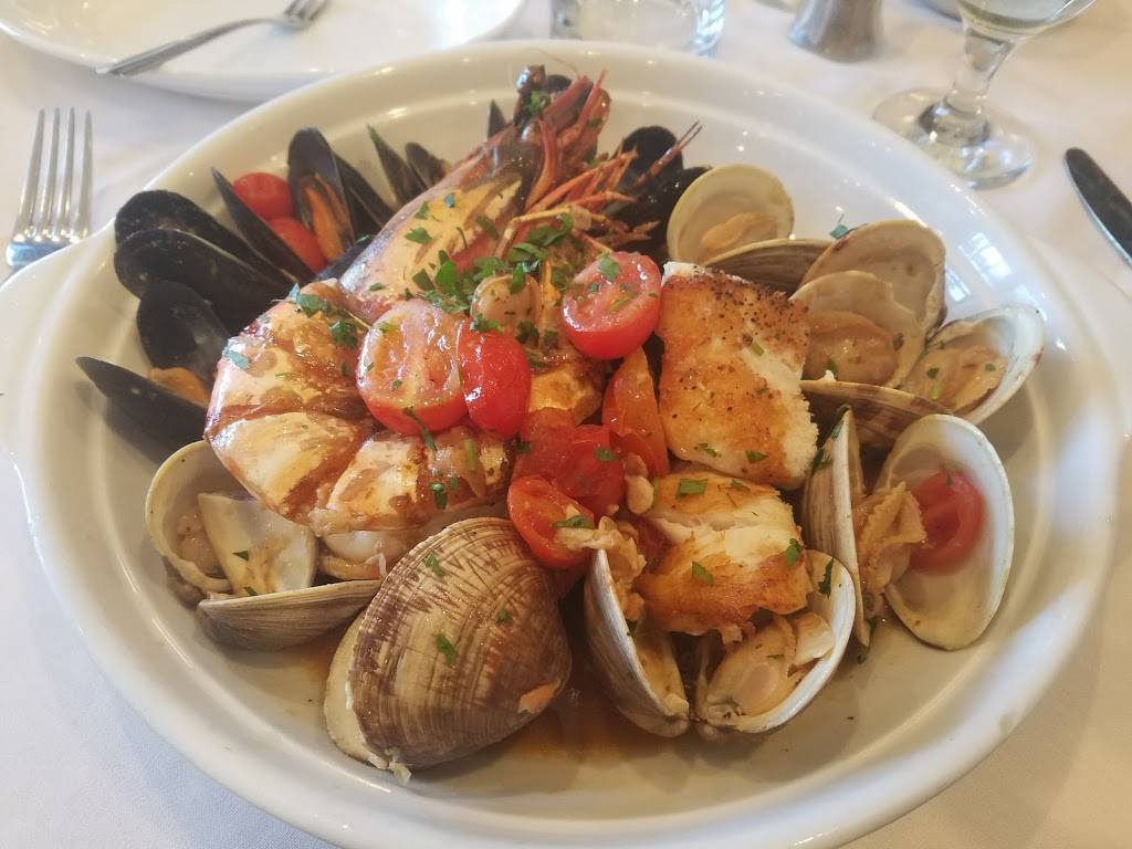 Pulcinella | restaurant | 746 N Broadway, North Massapequa, NY 11758, USA | 5167973100 OR +1 516-797-3100