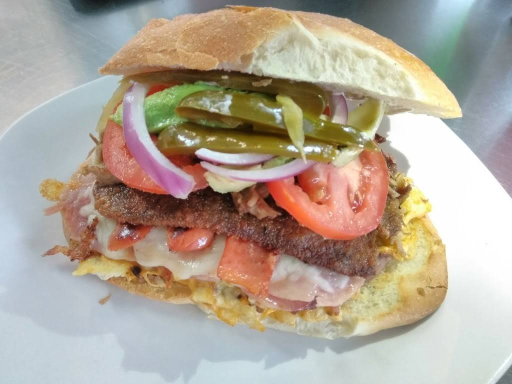 Mama Lilys Kitchen Mexican Food | restaurant | 2245 E Baseline St, Cornelius, OR 97113, USA | 9712175724 OR +1 971-217-5724