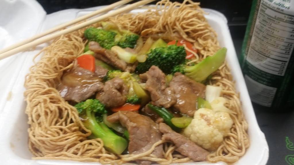 Cambodian Noodle King | restaurant | 110 Pony Dr #15, Newmarket, ON L3Y 7B6, Canada | 9058364479 OR +1 905-836-4479