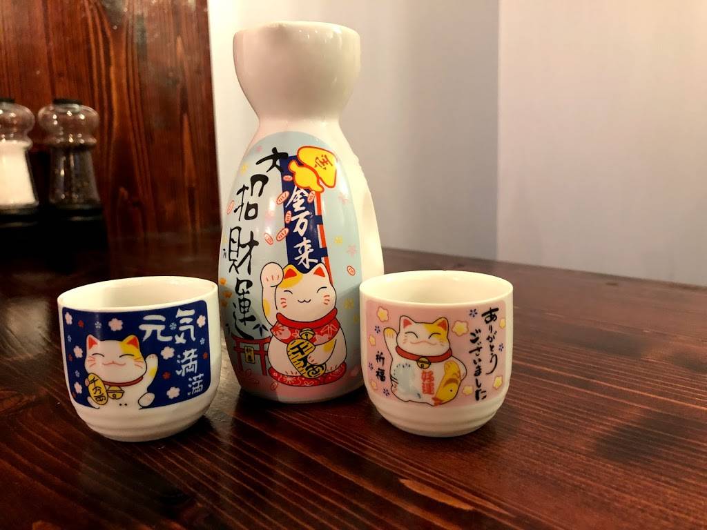 Pho King Noodle & Saké Bar | restaurant | 700 S Shelmore Blvd #102, Mt Pleasant, SC 29464, USA | 8432848065 OR +1 843-284-8065