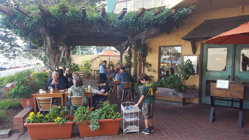 Wave Street Cafe | restaurant | 550 Wave St, Monterey, CA 93940, USA | 8317188171 OR +1 831-718-8171