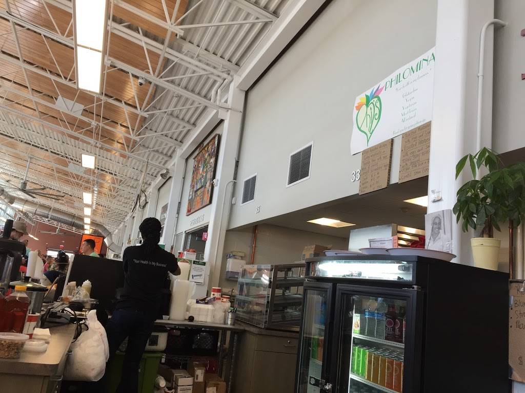 Philominas - Cooking and Eating Healthy with Phil | restaurant | Shed B, Rochester Public Market, 280 Union St N, Rochester, NY 14609, USA | 5857332091 OR +1 585-733-2091