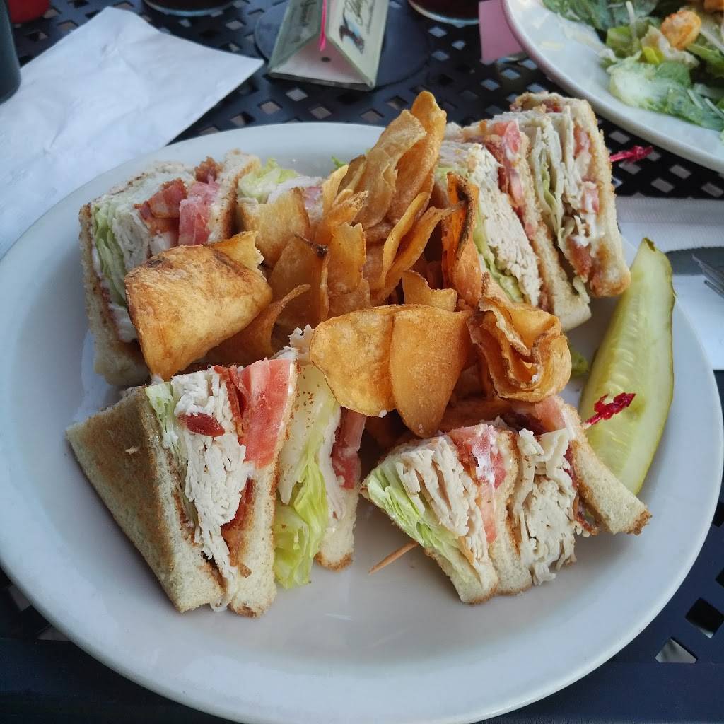 PJ Ryans Pub | restaurant | 233 Bridge St, Phoenixville, PA 19460, USA | 6109335600 OR +1 610-933-5600