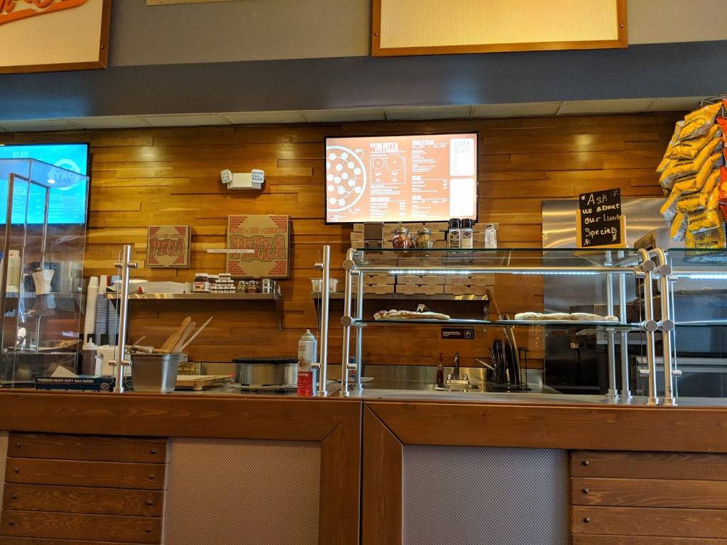 Eat-N-Out Pizza & Gelato | restaurant | 531 Monroe St, Detroit, MI 48226, USA | 3138005718 OR +1 313-800-5718
