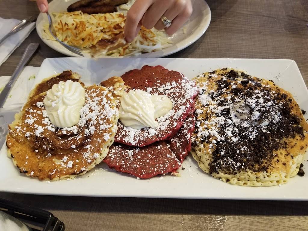 The Jagged Fork | restaurant | 188 Adams Rd, Rochester Hills, MI 48309, USA | 2487103975 OR +1 248-710-3975