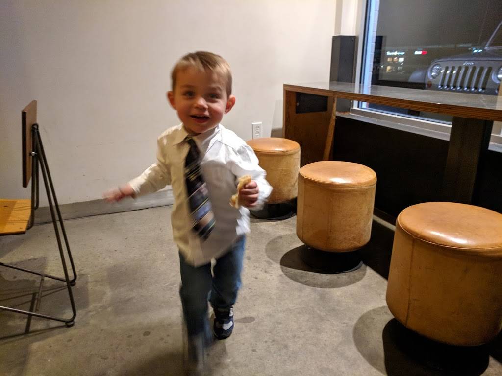 Chipotle Mexican Grill | restaurant | 441 Balltown Rd Ste 3, Schenectady, NY 12304, USA | 5183708607 OR +1 518-370-8607