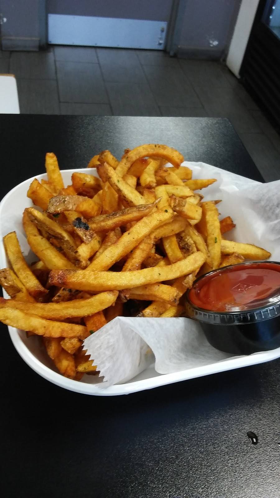 Easy Pie Braintree | meal takeaway | 1701 Washington St, Braintree, MA 02184, USA | 7818488110 OR +1 781-848-8110