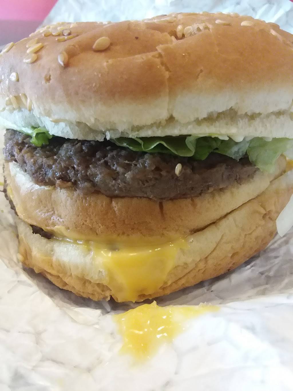 Dairy Delight | restaurant | 1324 E Wood St, Paris, TN 38242, USA | 7316421795 OR +1 731-642-1795