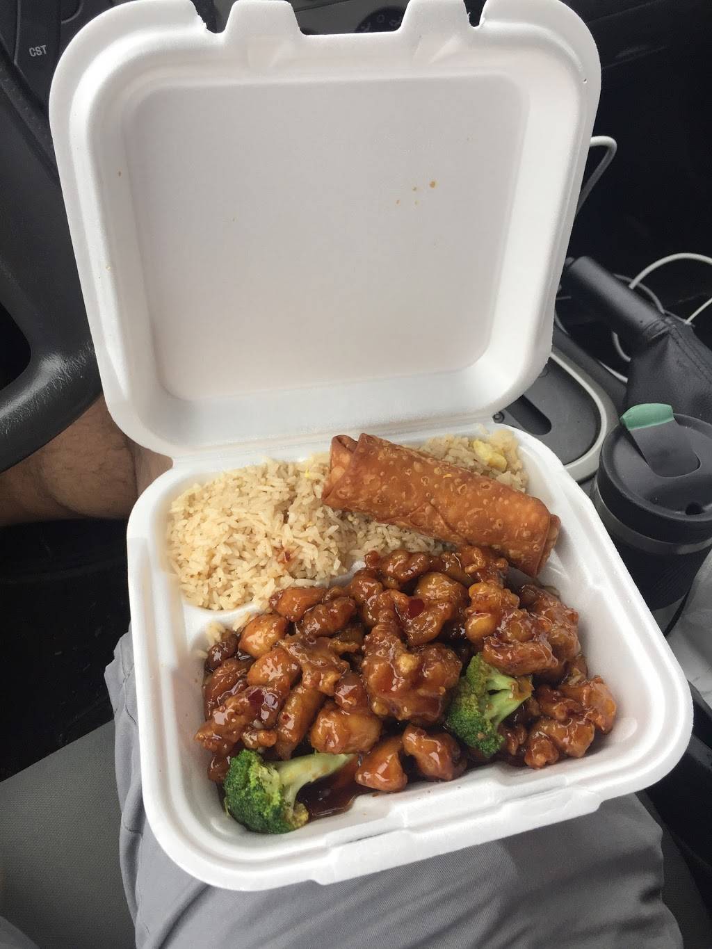 Huangs Express | restaurant | 5462 W Broad St, Richmond, VA 23230, USA | 8046739999 OR +1 804-673-9999