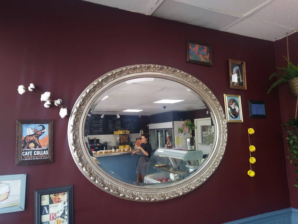 Valentina Bakery & Bistro | bakery | 201 Park Blvd, Miami, FL 33126, USA | 7863605350 OR +1 786-360-5350