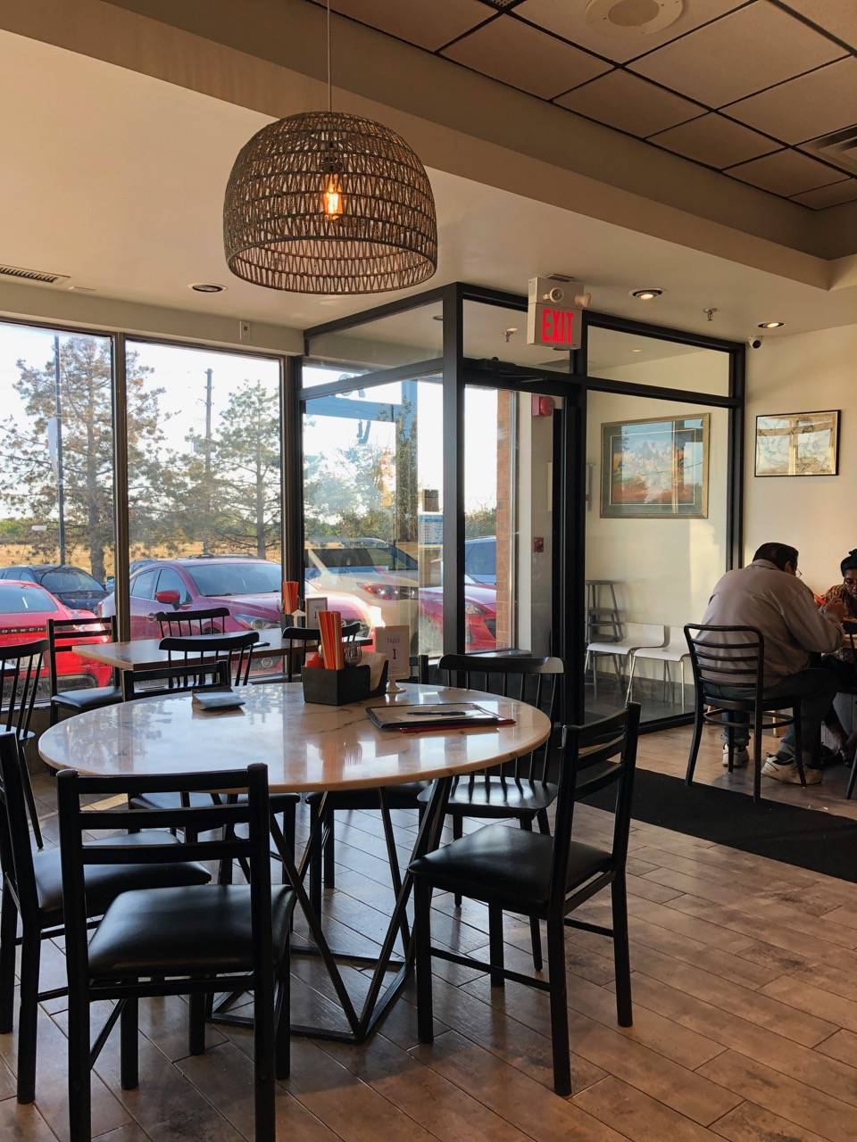 Lion City Restaurant | restaurant | 1177 Central Pkwy W Unit 70, Mississauga, ON L5C 4P3, Canada | 9052810860 OR +1 905-281-0860