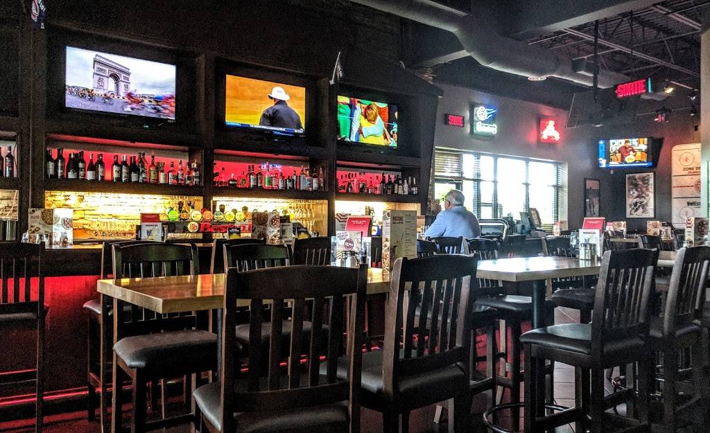 Boston Pizza | restaurant | 550 Rue Jean-Paul-Perrault, Sherbrooke, QC J1L 3A6, Canada | 8195650606 OR +1 819-565-0606