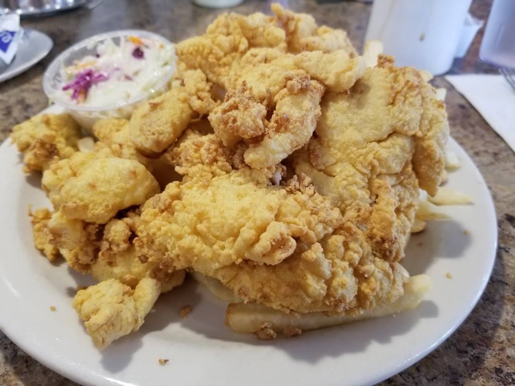 Charlies Place | restaurant | 83 Bass Ave, Gloucester, MA 01930, USA | 9782815002 OR +1 978-281-5002