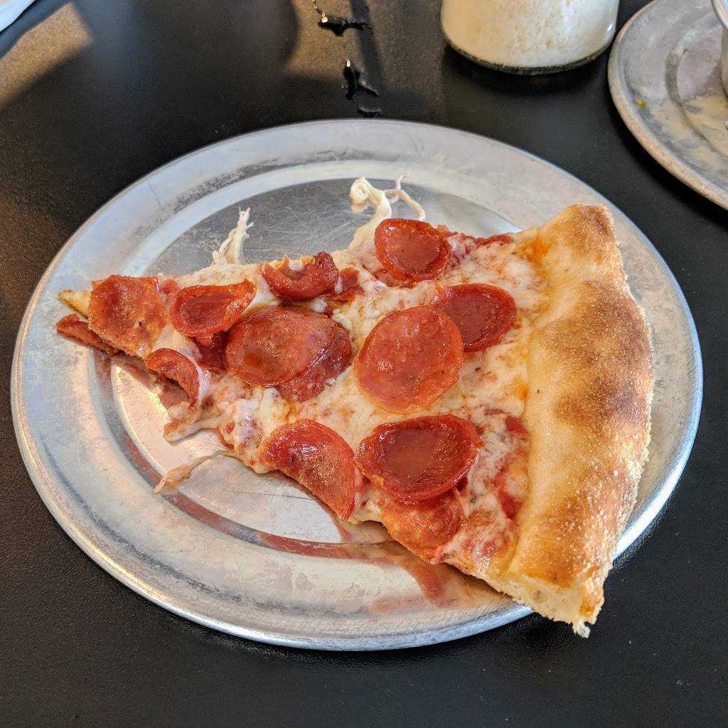 State of Mind Public House and Pizzeria | restaurant | 101 Plaza N, Los Altos, CA 94022, USA | 6503835210 OR +1 650-383-5210