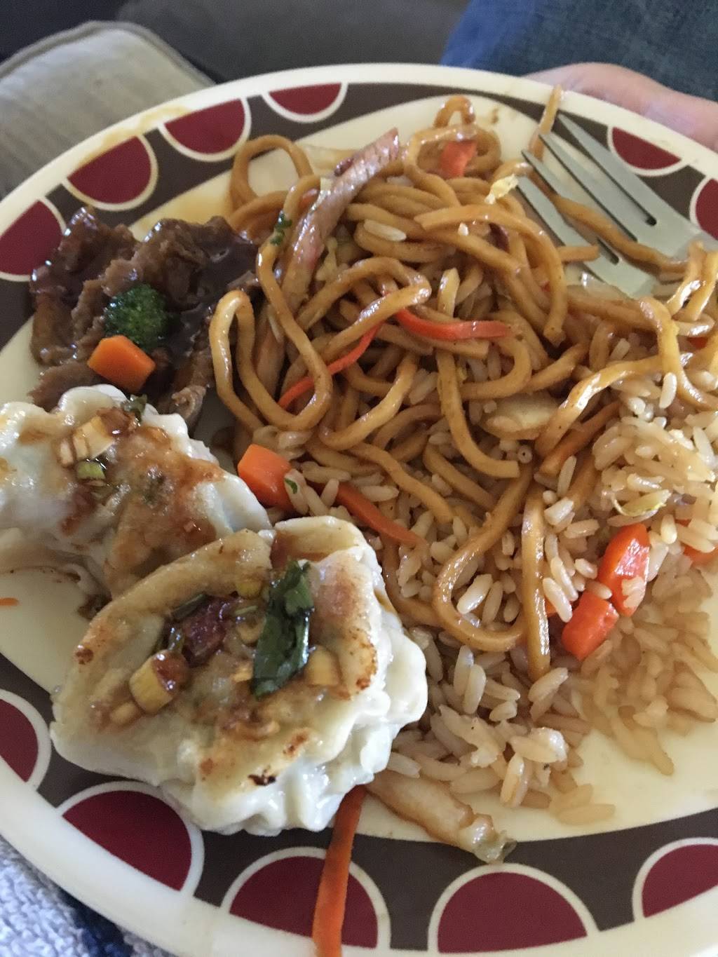 Mr. Ginger | restaurant | 1017 Main Ave, De Pere, WI 54115, USA | 9203388889 OR +1 920-338-8889