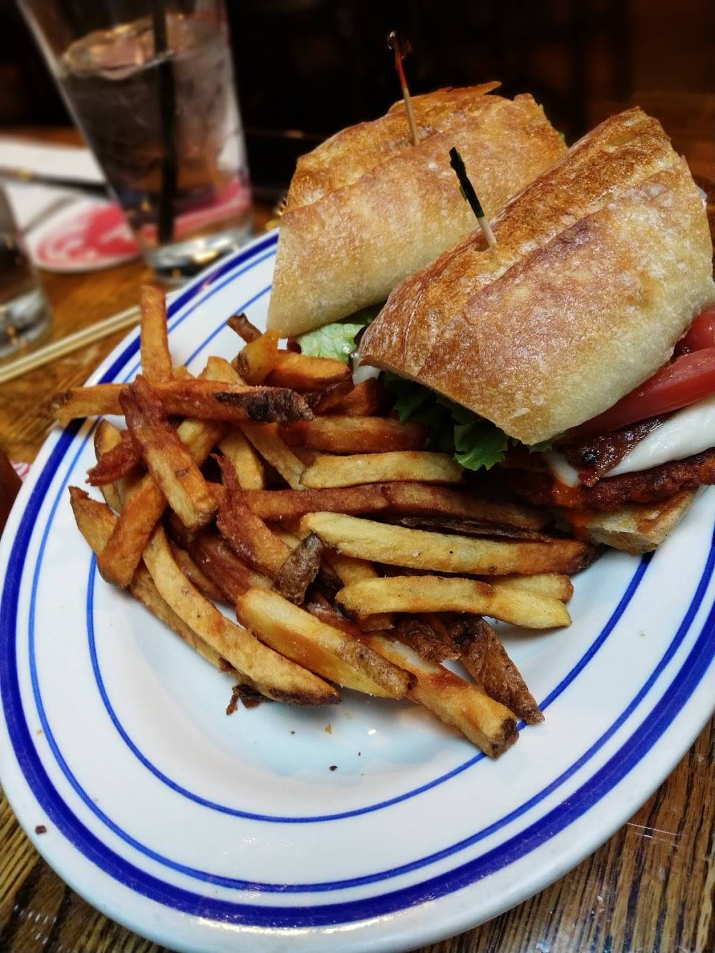 Black Bear Bar & Grill | restaurant | 205 Washington St, Hoboken, NJ 07030, USA | 2016565511 OR +1 201-656-5511